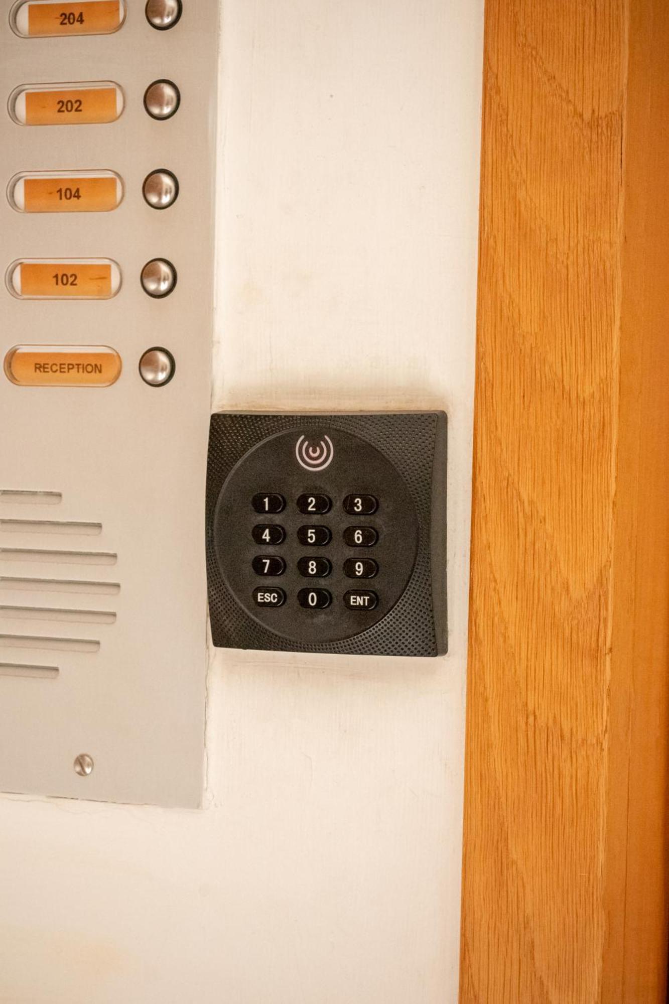 City Centre Studio Apartments نيقوسيا المظهر الخارجي الصورة